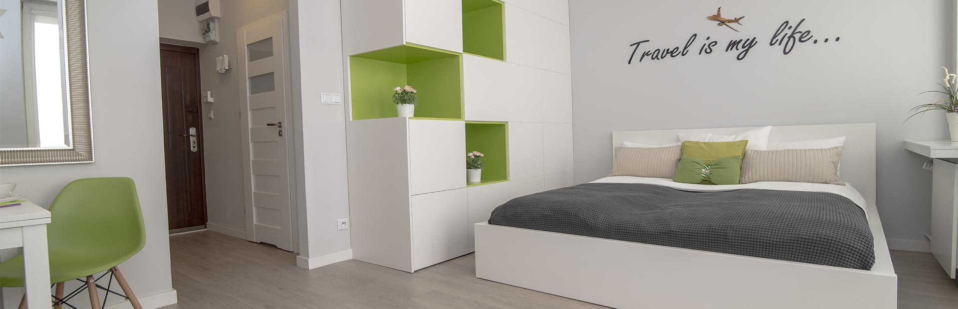 Apartment Salon Bed Window